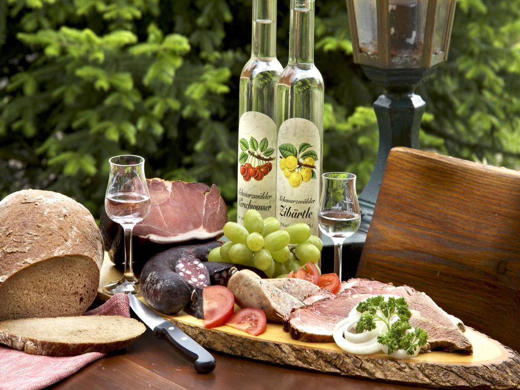 Gasthof Restaurant Buergerstueble سانكت بيتر المظهر الخارجي الصورة